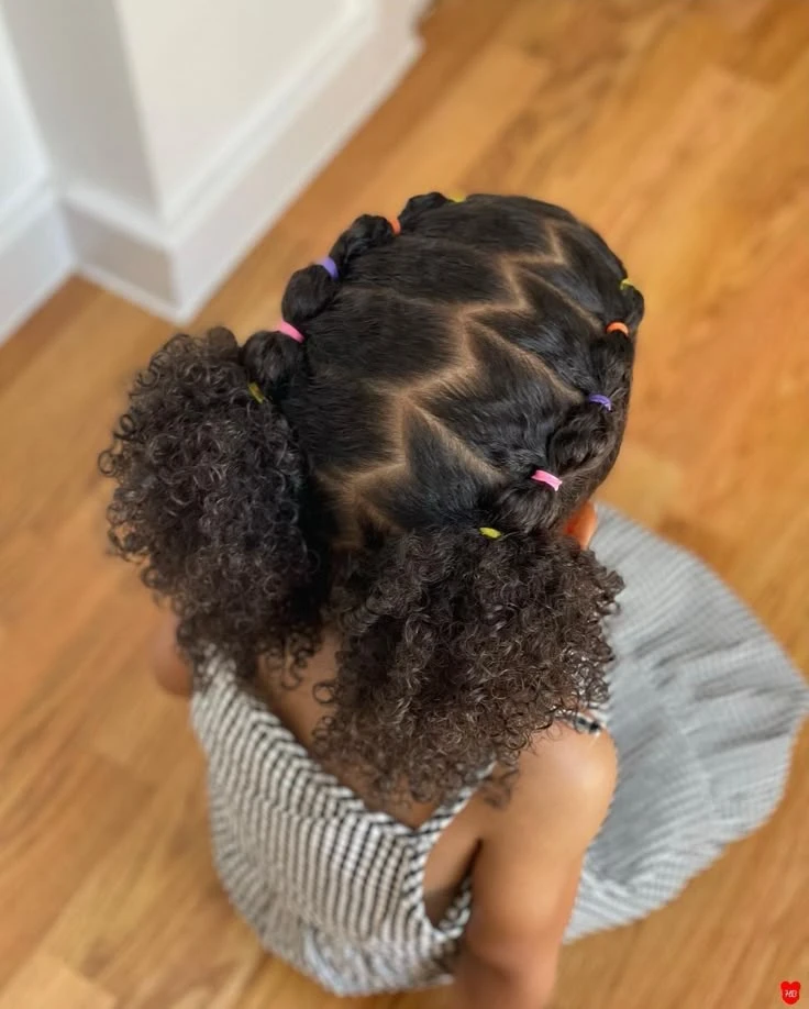 Multi-Colored Geometric Puff Design