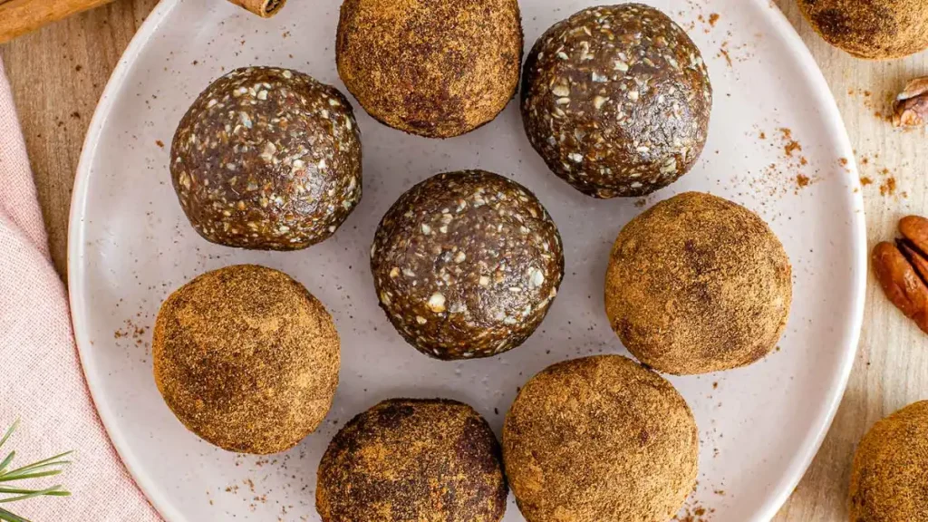 No-Bake Gingerbread Date Balls