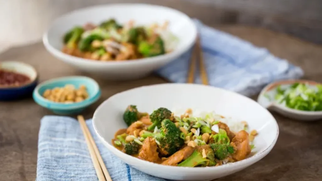  Peanut Chicken Broccoli Bowl
