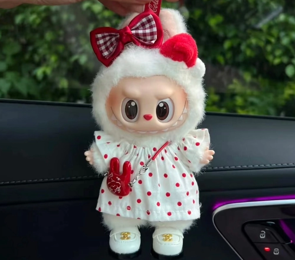 Polka Dot Princess Look