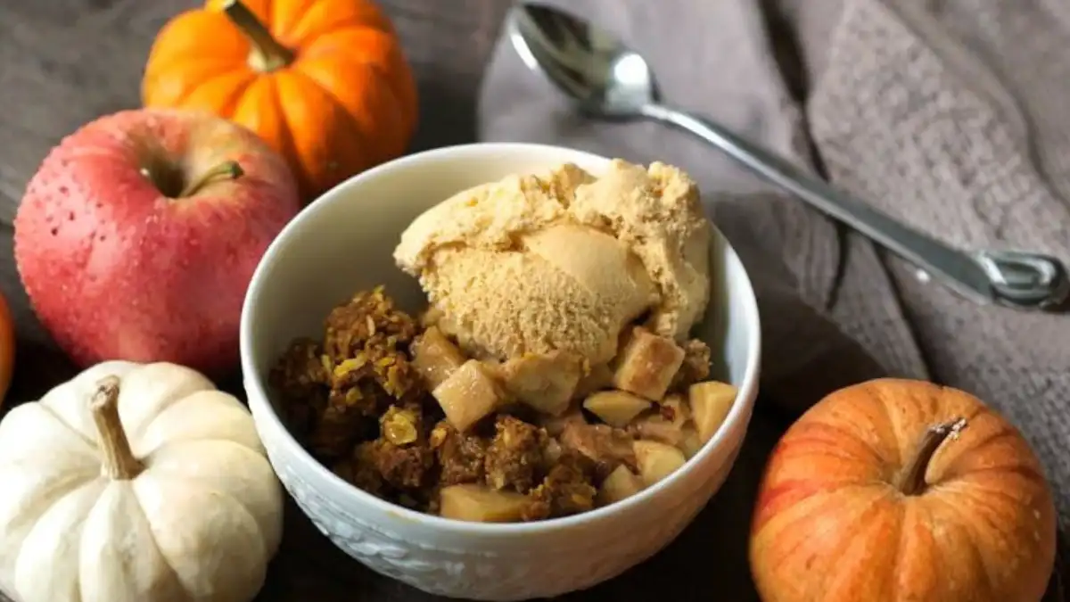 Pumpkin Apple Crisp