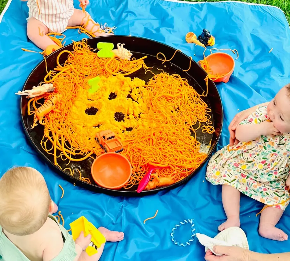 Pumpkin Patch Spaghetti Play