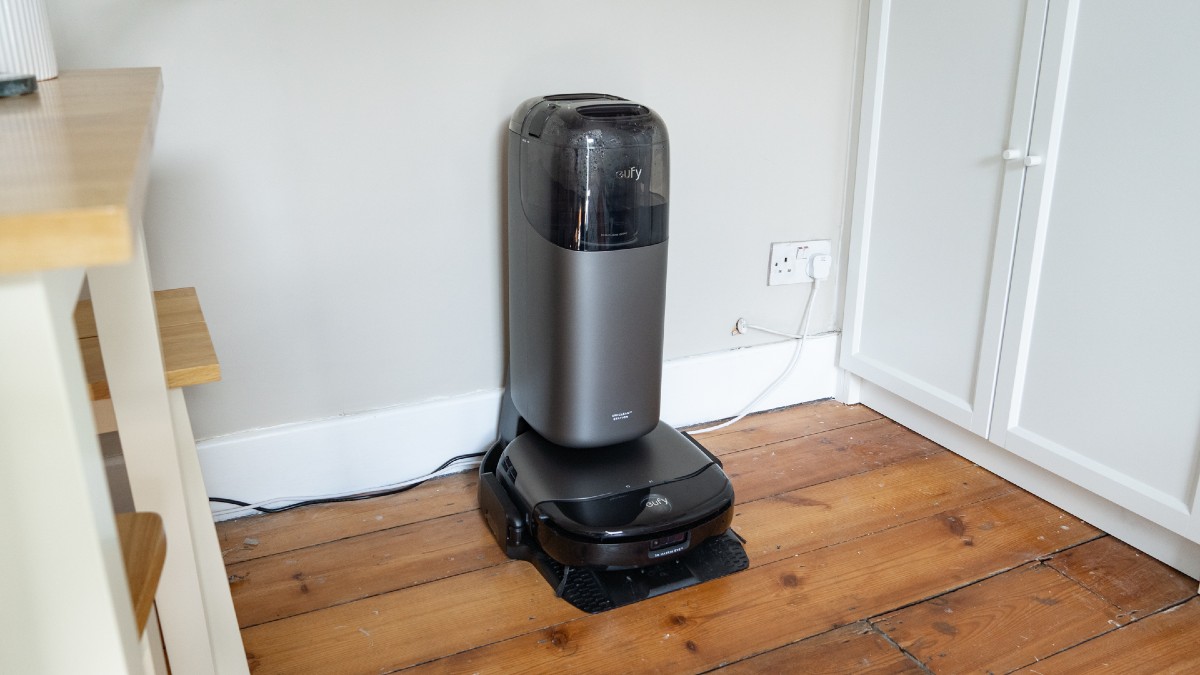 Robot Vacuums and Smart Mops That Miss Spots