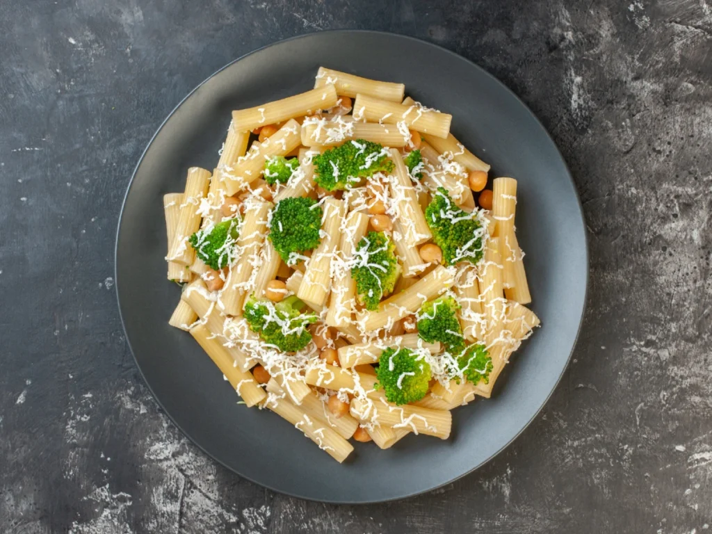 Salmon Alfredo Pasta