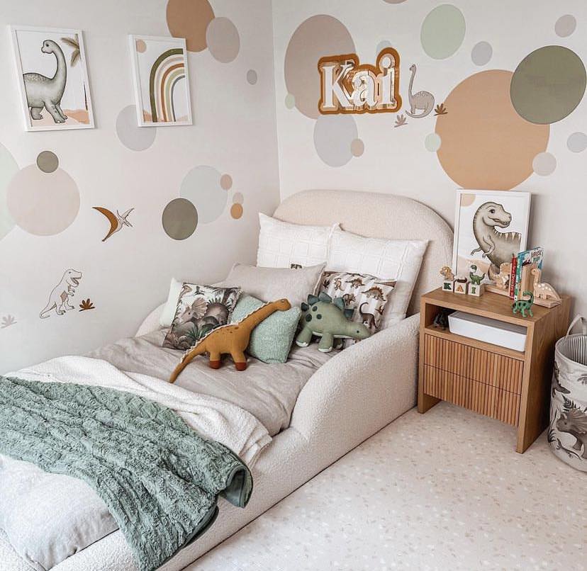 Dinosaur Themed Room with Circle Wall Decals