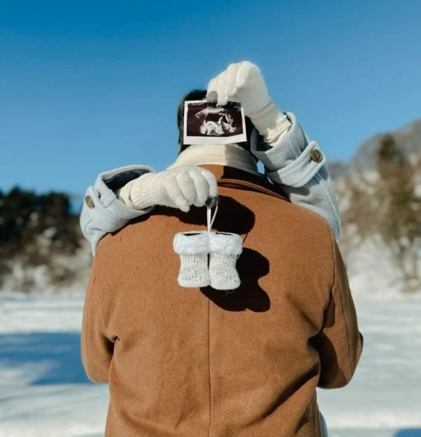 Snowy Winter Embrace Reveal