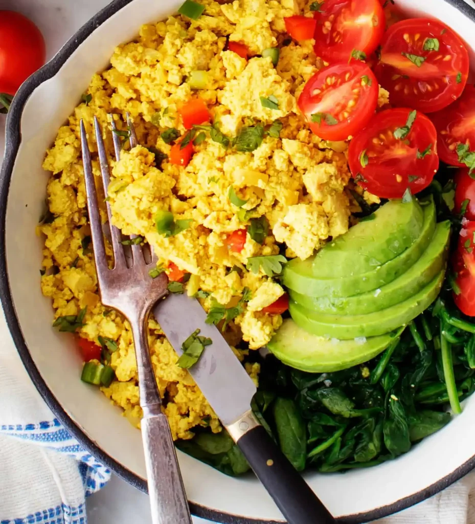 Spinach and Mushroom Tofu Scramble