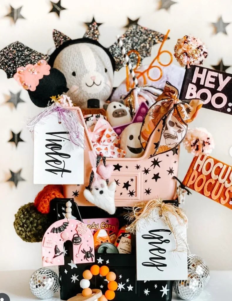 Stacked Starry Jelly Baskets