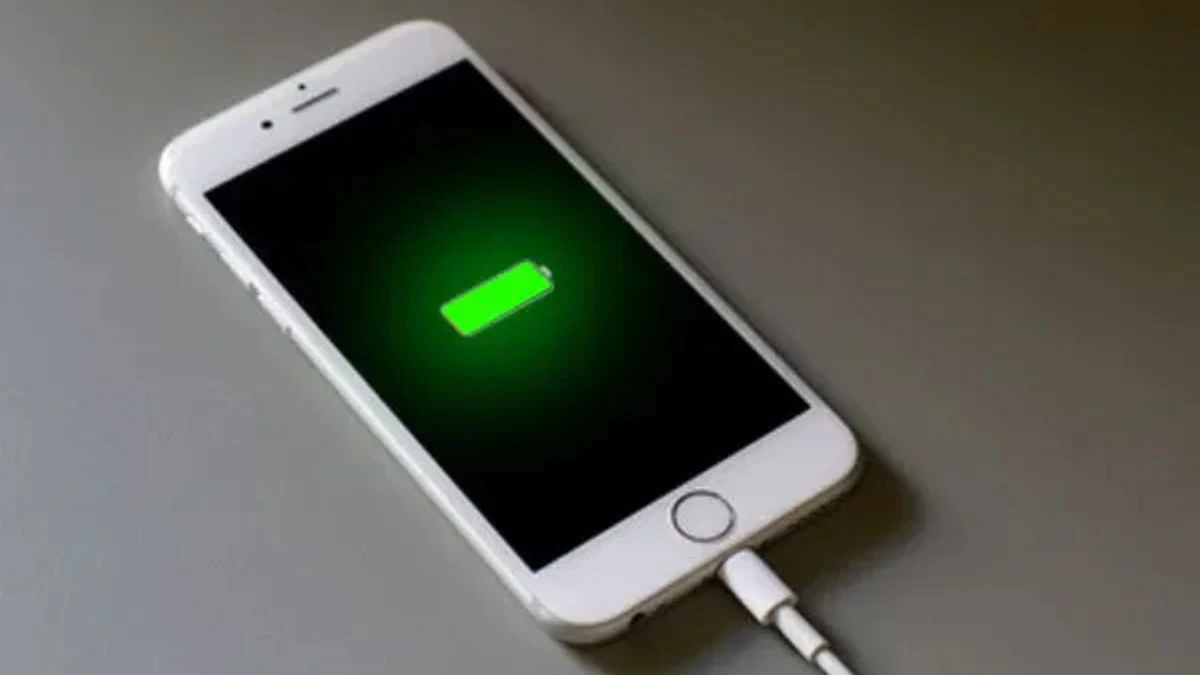 Stop Charging Your iPhone to 100% Why The 80-20 Rule Actually Matters