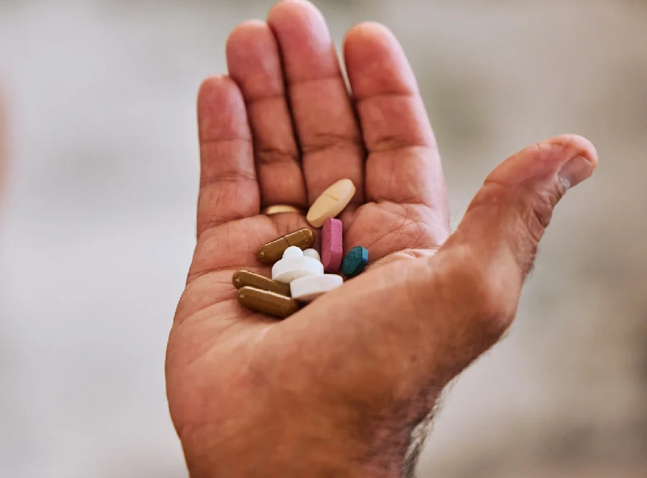 Supplements Can Make a B12 Result Harder to Read
