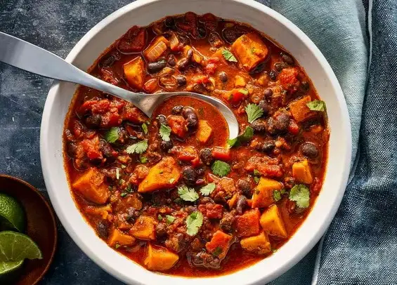 Sweet Potato and Black Bean Chili