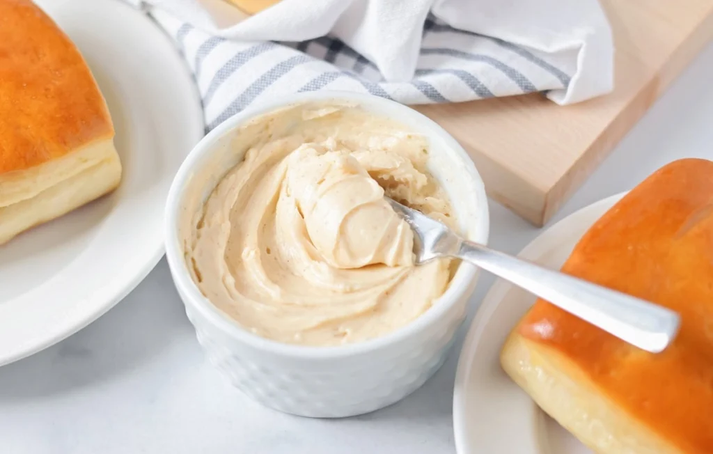 Texas Roadhouse Cinnamon Honey Butter