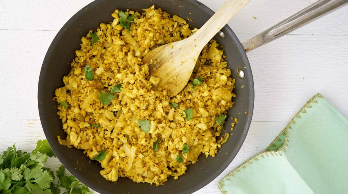 Turmeric Spiced Cauliflower Rice