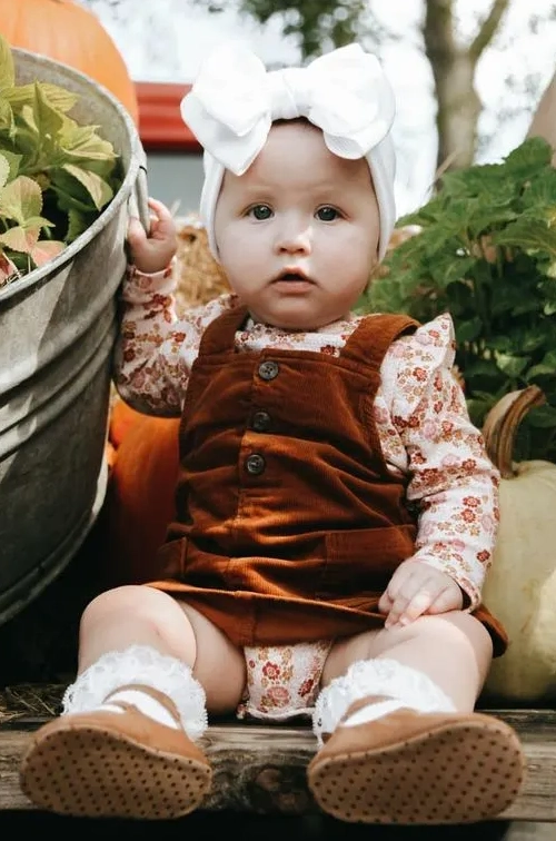 Vintage Corduroy Garden Sit