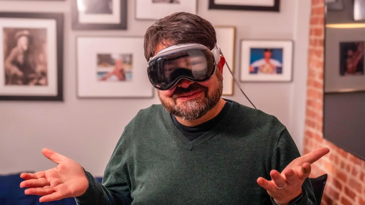 Vision Pro Isolation Gets Old Fast