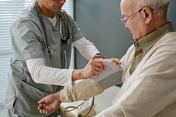 When Weight Gain Deserves a Medical Check Instead of Another Diet