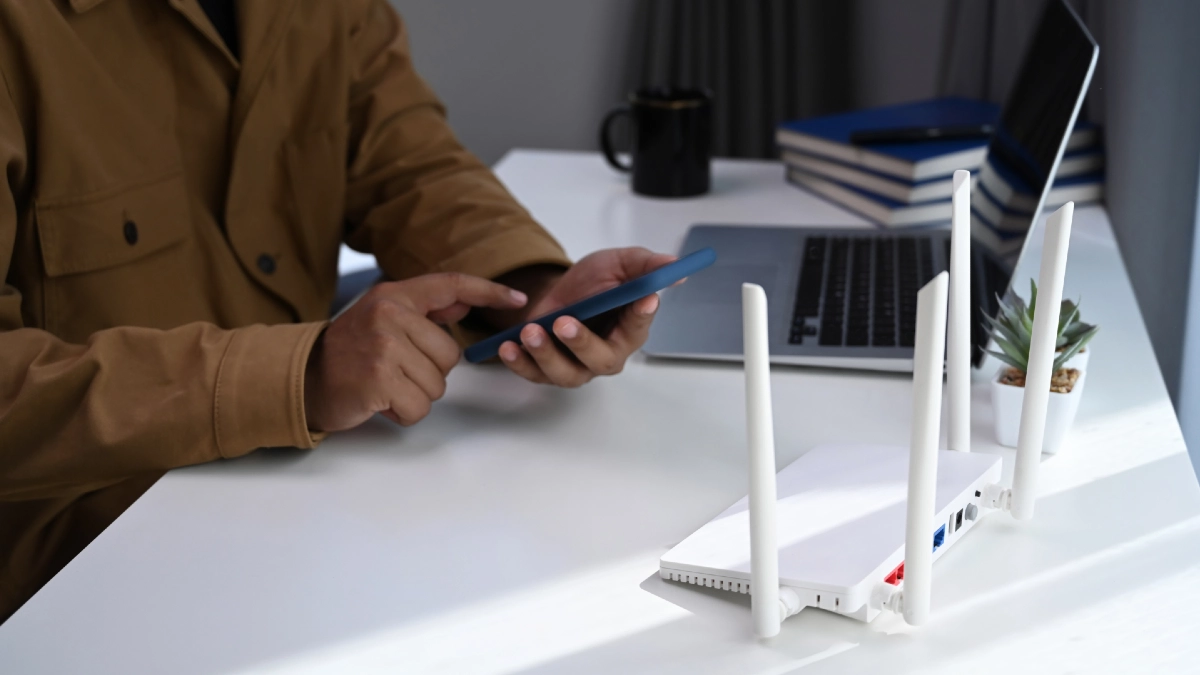 Wi-Fi Router Knows Everything You Do Online
