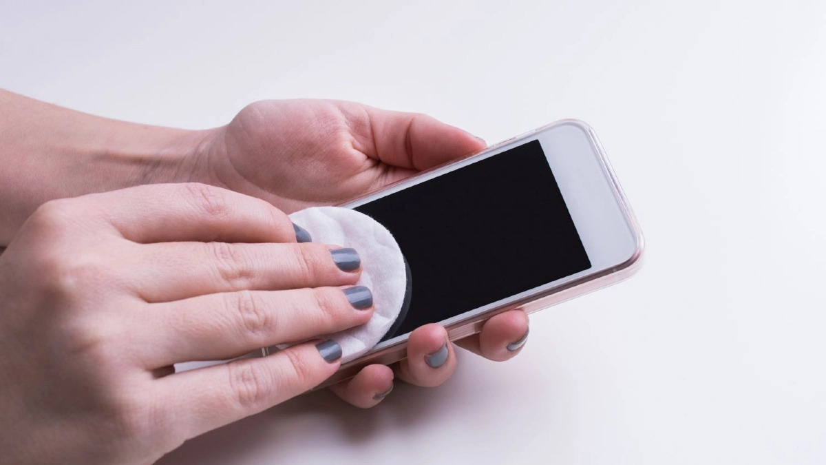 Wipe Gently in One Direction